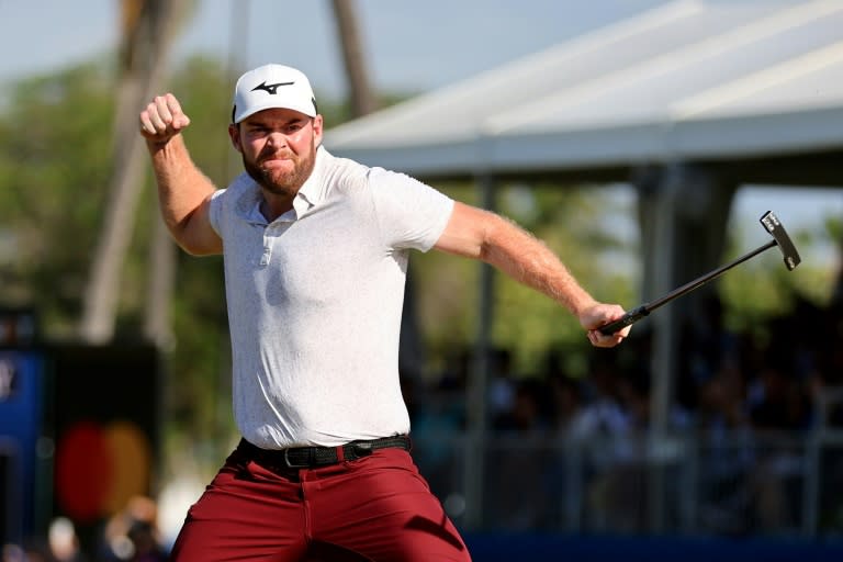 American Grayson Murray celebrates after making a 38-foot birdie putt on the first playoff hole that made him a winner at the PGA Sony Open in Hawaii (Michael Reaves)