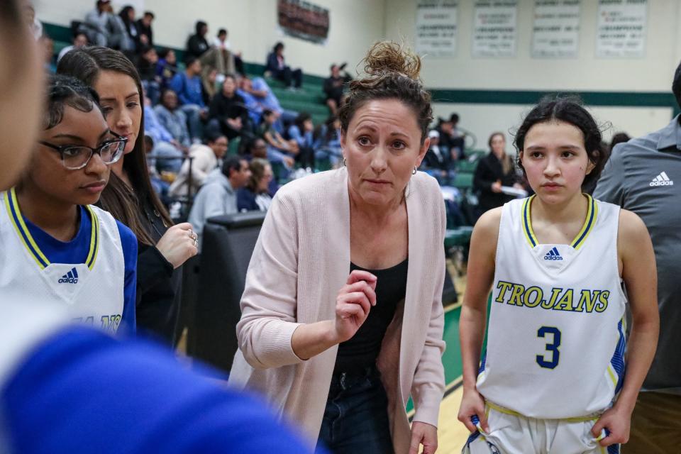 Moody head girls basketball coach Myra Nerios speaks to the team between periods during the District 29-5A South Zone third-place playoff game on Feb. 2, 2023, at King High School, in Corpus Christi, Texas. 