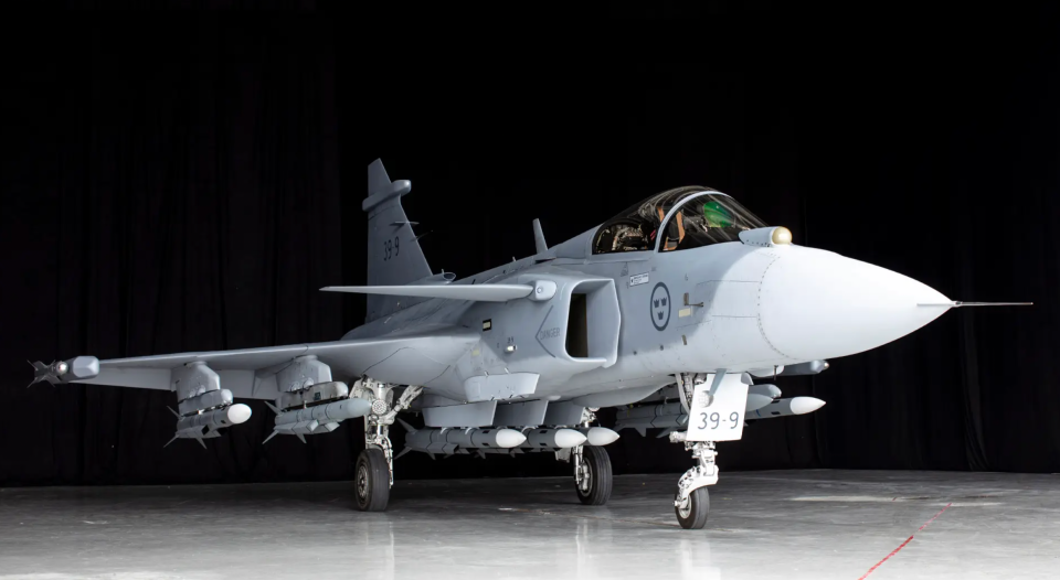 A Gripen E loaded with seven MBDA Meteor and two IRIS-T air-to-air missiles. <em>Saab</em>