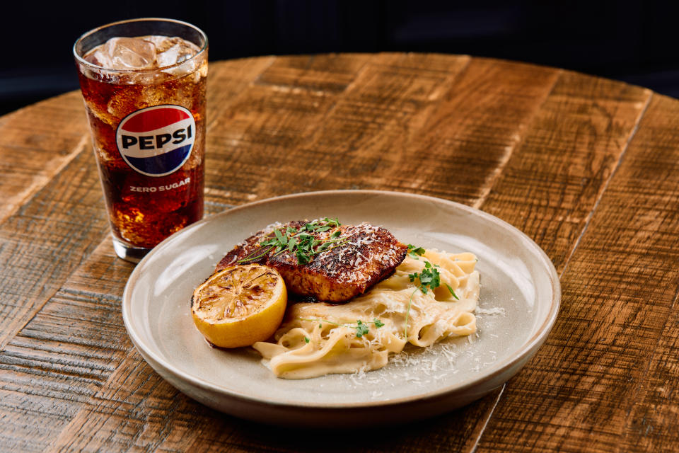 Esco Restaurant & Tapas' Blackened Alfredo Salmon Pasta