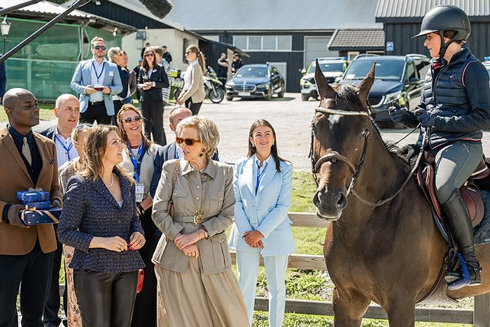 Marta Luisa de Noruega y Durek Verret con Astrid de Bélgica