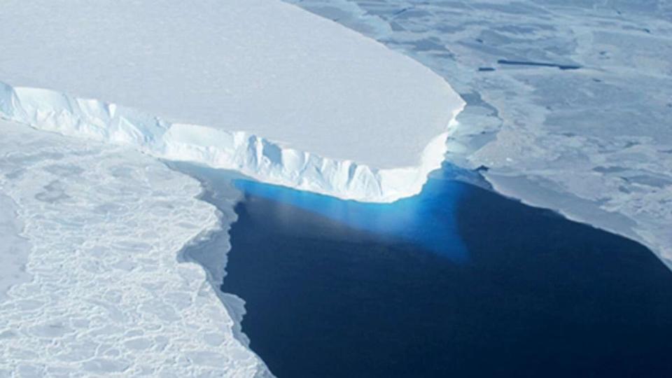 PHOTO: In this undated NASA photo, the Thwaites glacier is shown in Antarctica. (NASA)