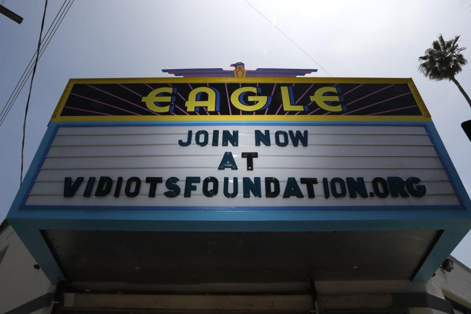 A marquee reads "Eagle"