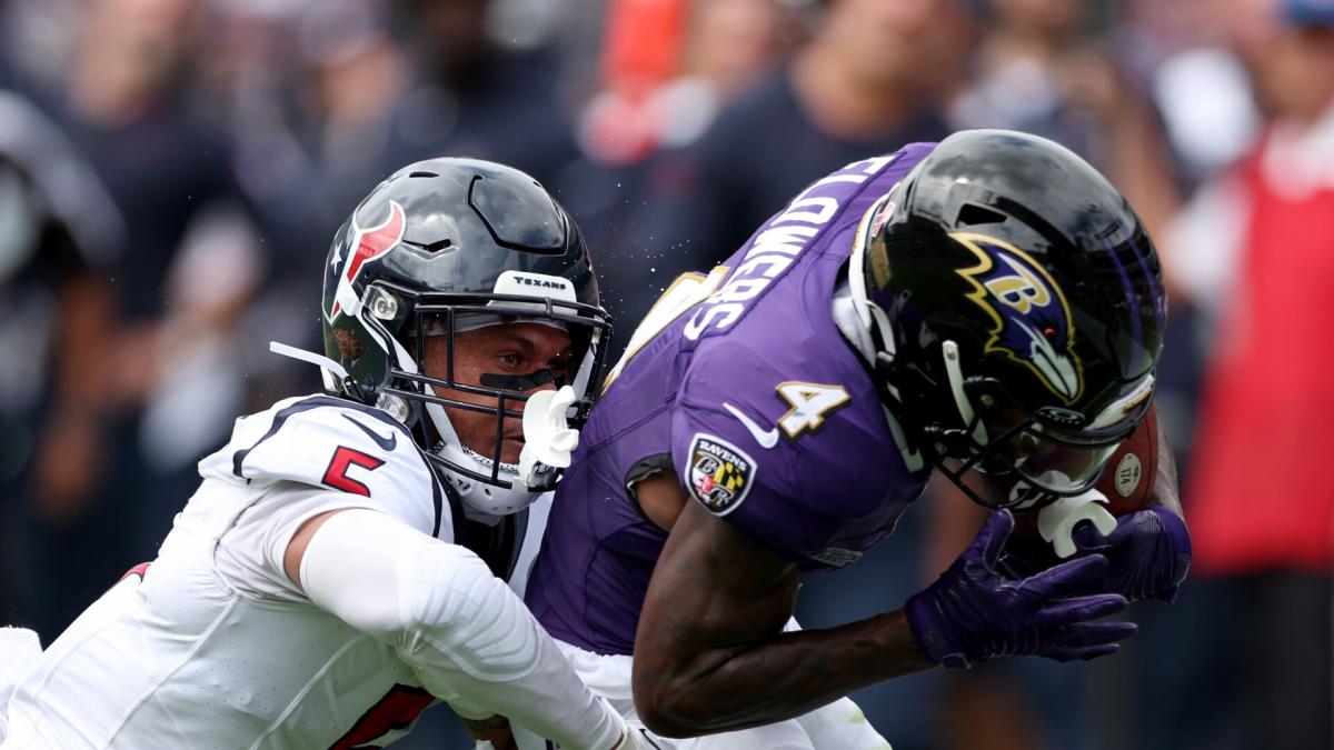 Back practicing, Texans' Jalen Pitre 'grateful' to be cleared to play after  scary bruised lung