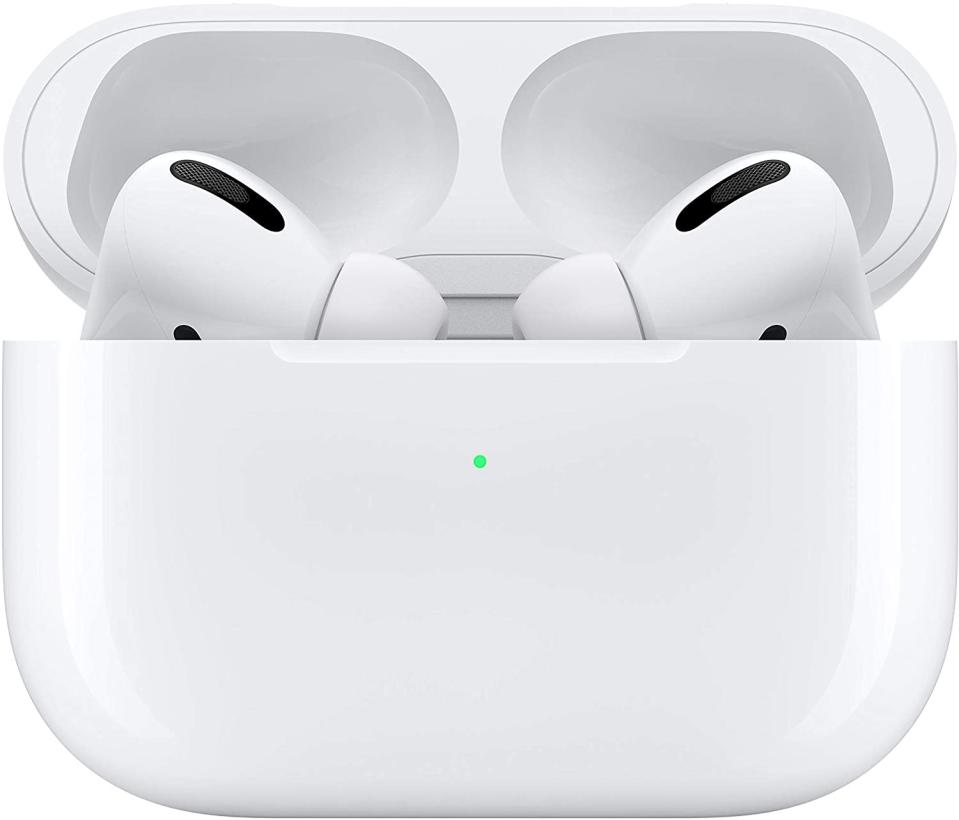 airpods pro case review