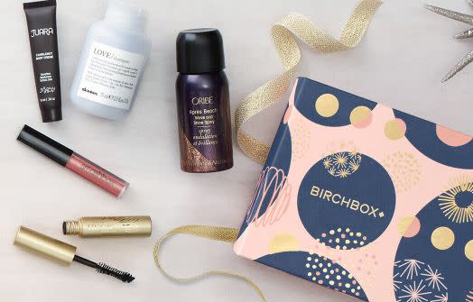 Get&nbsp;10 percent off for orders $30 or more, 15 percent off for orders $50 or more, and 25 percent off for orders $75 or more <a href="https://www.birchbox.com/" target="_blank">on everything at Birchbox</a>, including&nbsp;full-size products, limited-edition boxes and kits, and subscriptions.&nbsp;