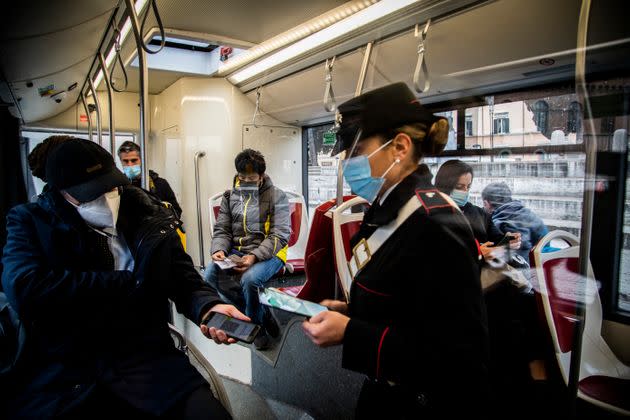 06/12/2021 Roma, controllo del Green Pass sul trasporto pubblico locale da parte dei Carabinieri (Photo: Alessandro Serrano'Alessandro Serrano' / AGF)