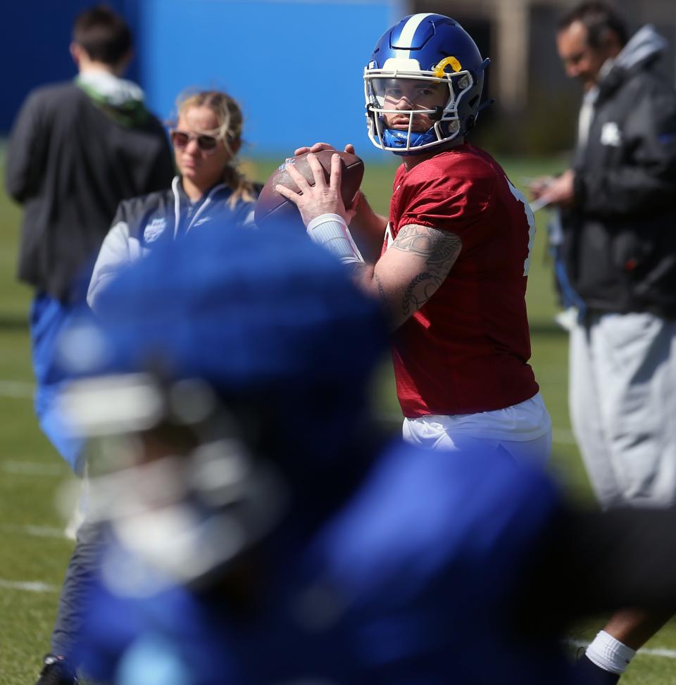 Kentucky’s Devin Leary gets ready to throw the ball during open practice for the fans on Saturday.April 1, 2023