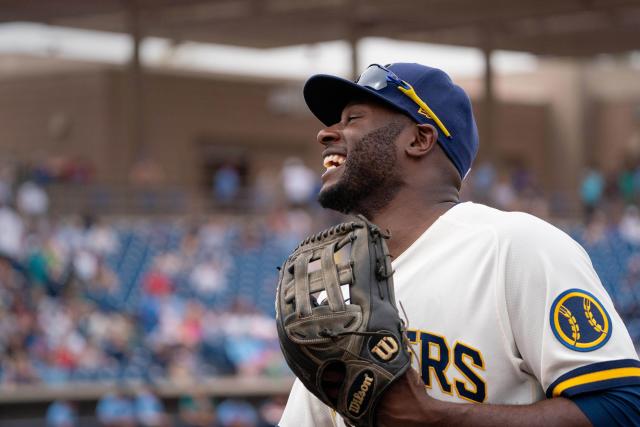 Former Brewers outfielder Lorenzo Cain officially retires from baseball