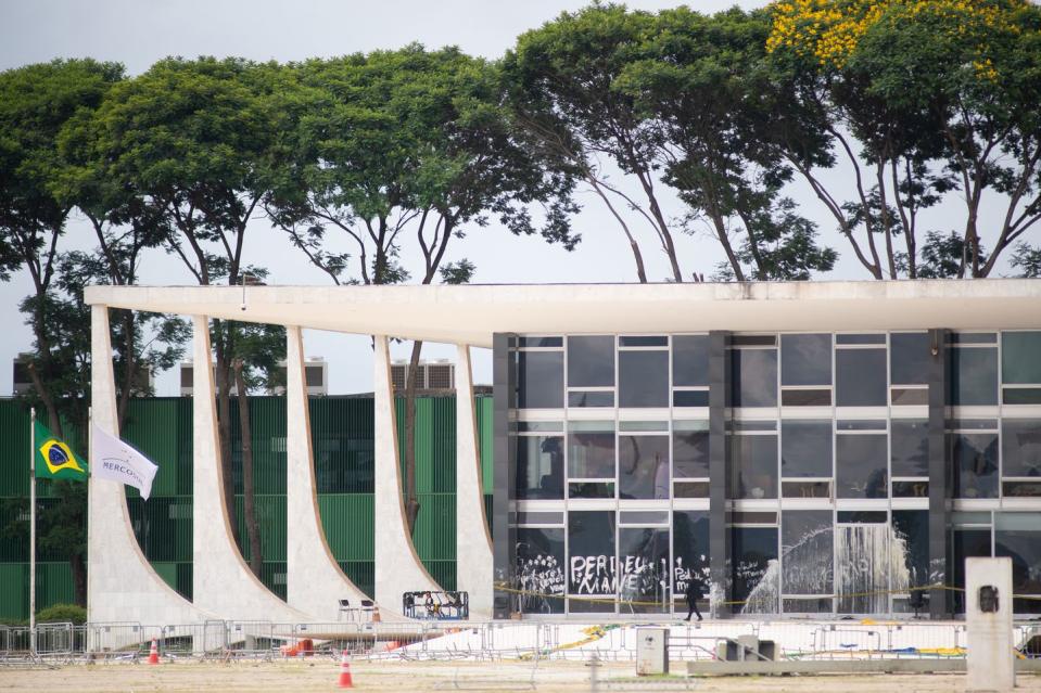 president lula at planalto palace after riots