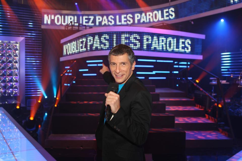 <b>Nagui</b><br> <p>N’oubliez pas les paroles et Tout le monde veut prendre sa place, France 2 en 2009 <br><br> </p><p>2000 euros par jour <br><br> (Source : JDD)</p>