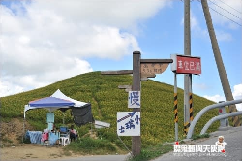 《2014花東金針花季》花蓮富里六十石山、台灣小瑞士觀景台、玉里赤科山金針花海、汪家古厝曬金針、金針花合菜、會走路的郵局(2014/08/28花況)