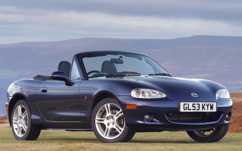 Mazda MX-5 Mk2 (NB series) - 2004