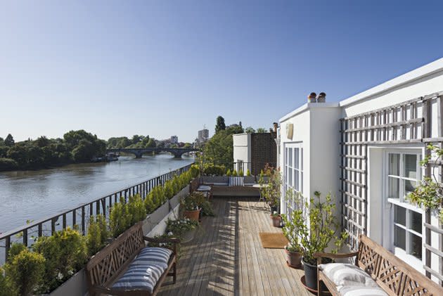 Spot Kew Bridge from the decking of this Grade II listed house on the banks of the Thames in Chiswick W4. Yours for a cool $9.87 million. www.crayson.com