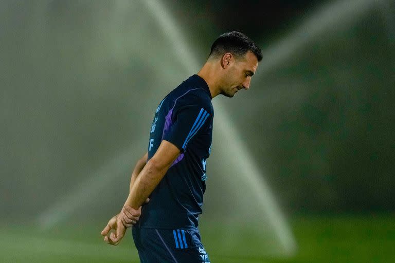 Lionel Scaloni durante uno de los entrenamientos de la selección argentina 