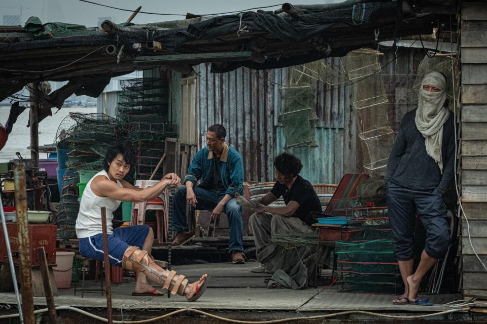 Die „Vier Söhne der ummauerten Stadt“ haben eine tiefe Brüderlichkeit (Standbild aus „Die Belagerung der ummauerten Stadt Kowloon“)