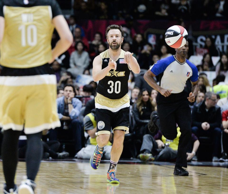 <p>Did you know Jason Sudeikis earned a scholarship for basketball? The actor <a href="https://go.redirectingat.com?id=74968X1596630&url=https%3A%2F%2Fwww.espn.com%2Fblog%2Fplaybook%2Ffandom%2Fpost%2F_%2Fid%2F18254%2Fhow-good-was-jason-sudeikis-at-hoops&sref=https%3A%2F%2Fwww.redbookmag.com%2Flife%2Fg35716899%2Fcelebrity-athletes-in-college%2F" rel="nofollow noopener" target="_blank" data-ylk="slk:attended Fort Scott Community College on a basketball scholarship;elm:context_link;itc:0;sec:content-canvas" class="link ">attended Fort Scott Community College on a basketball scholarship</a>, before dropping out to pursue acting. </p>