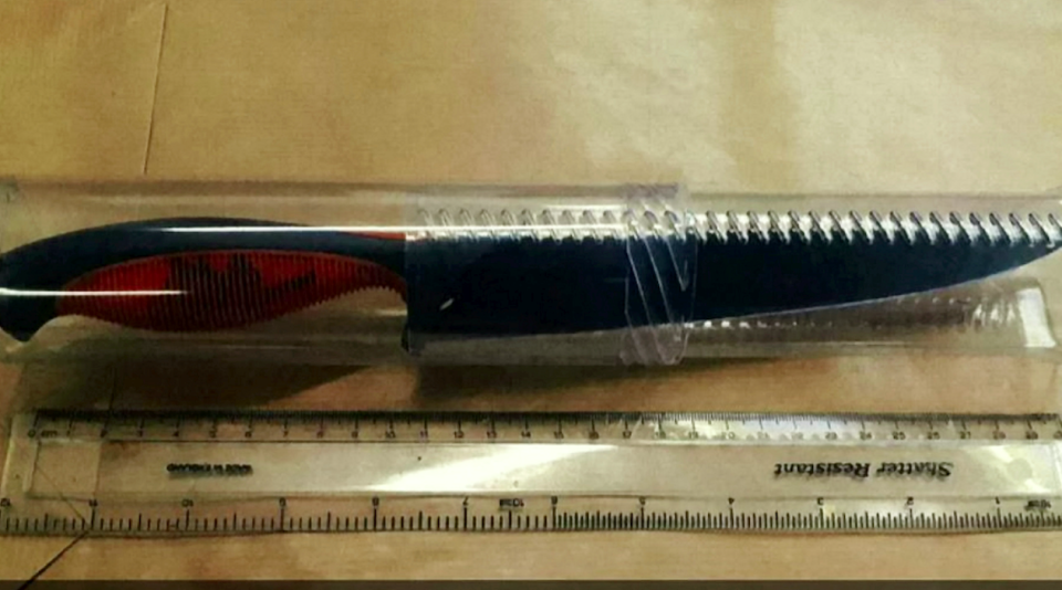 The knife that was used in the fight at the Nike store. (SWNS)