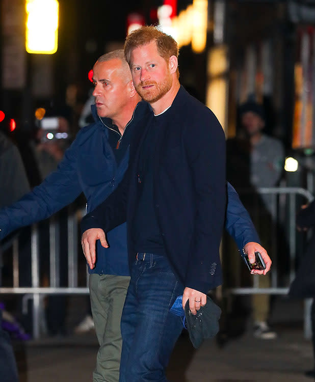 El príncipe Harry llegando al plató de The Late Show