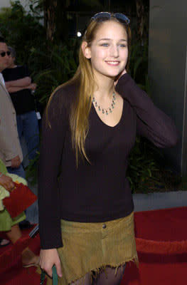 Leelee Sobieski at the Hollywood premiere of Universal Pictures' The Bourne Supremacy