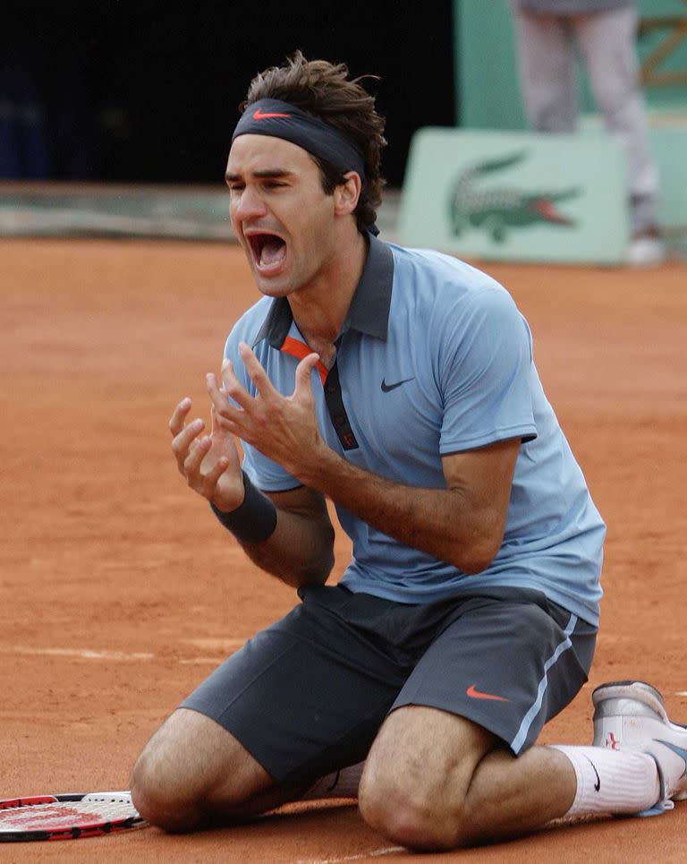 El desahogo de Federer al conquistar Roland Garros 2009, luego de batir al sueco Soderling en la final. 
