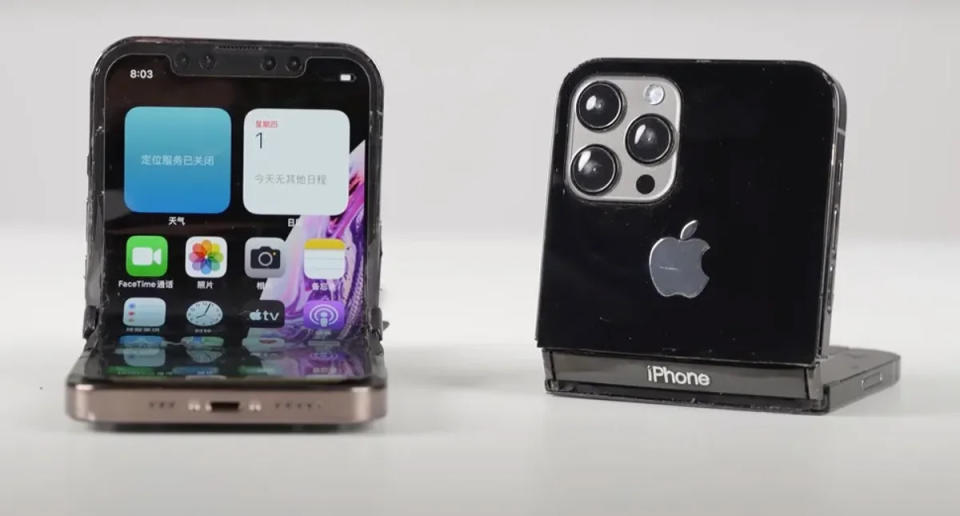 A folding iPhone made by YouTubers in 2022 (Technology Aesthetics / YouTube)