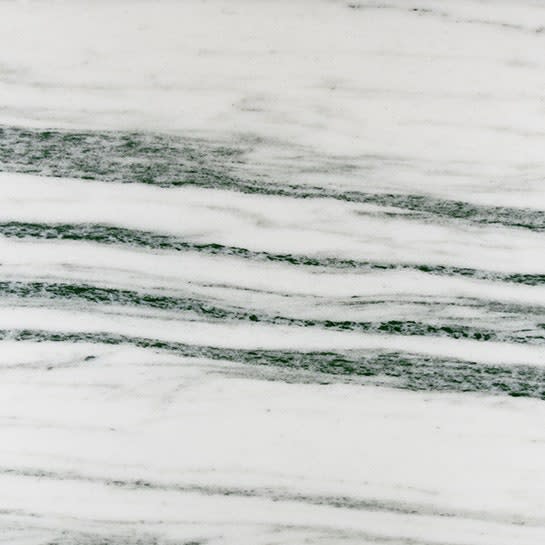 Vein-cut marble results in a linear, striped appearance.