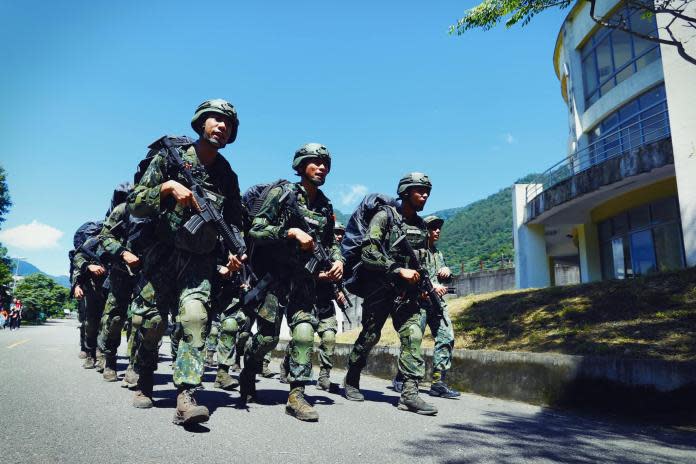 ▲當兵是男性國民應盡義務，退伍後成為後備軍人也會收到教育召集通知。（示意圖／取自國防部發言人臉書）