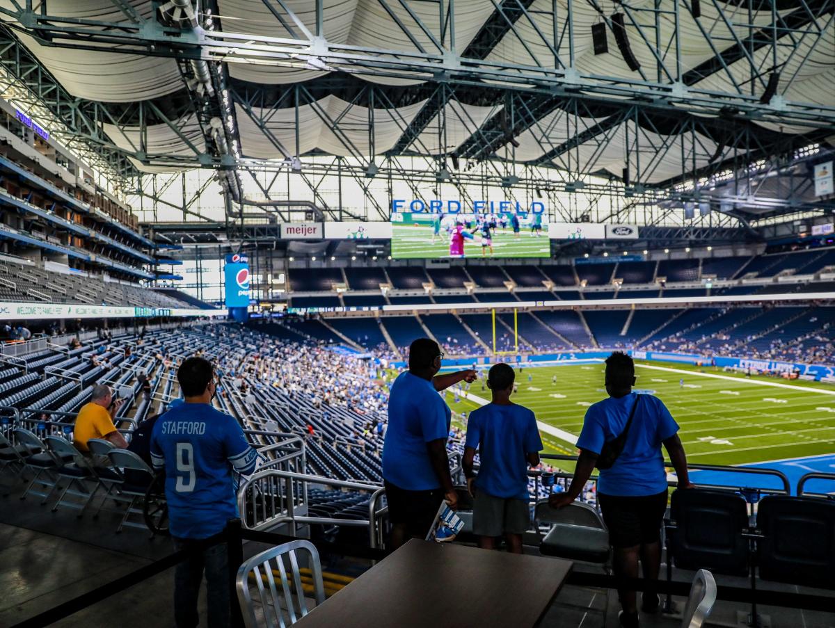 detroit lions apparel meijer