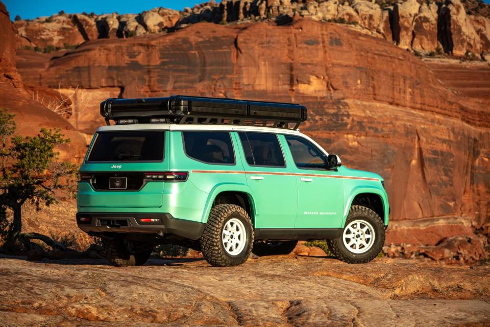 jeep vacationer concept