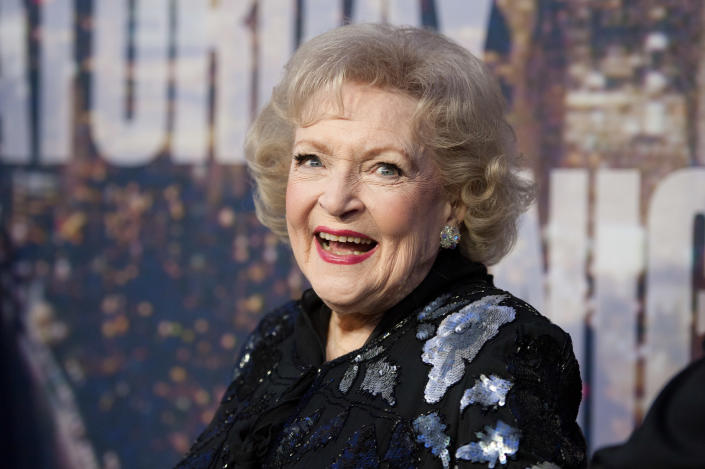 <p> Betty White attends SNL&apos;s 40th Anniversary Celebration in 2015. </p>