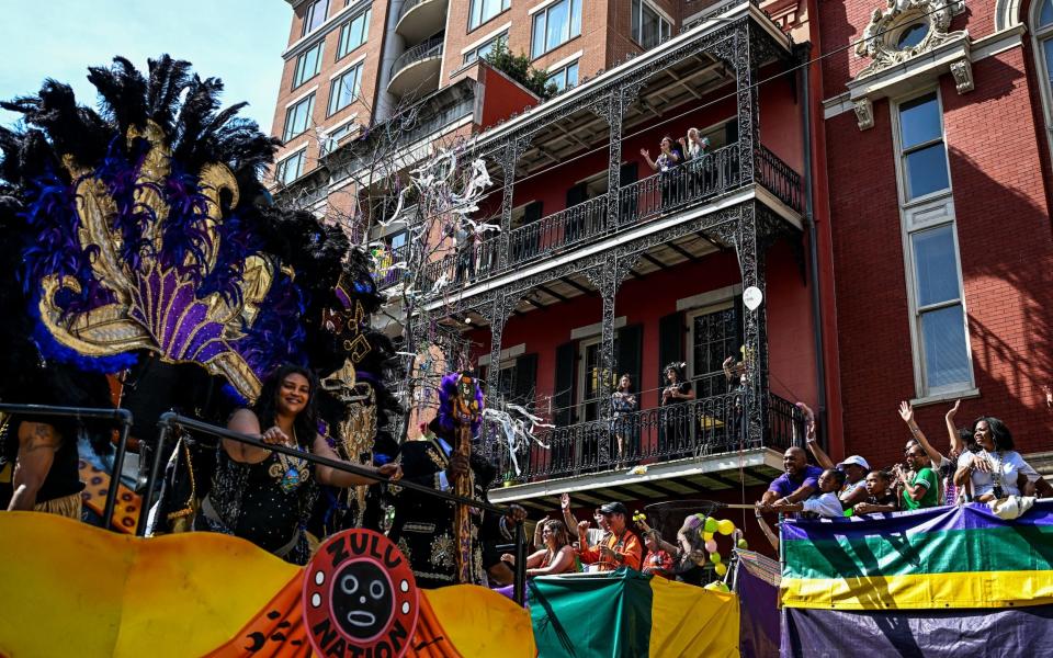 Μανία Mardi Gras της Νέας Ορλεάνης