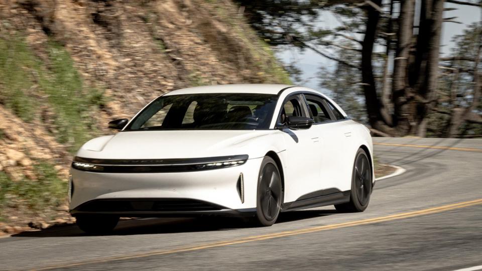 2024 lucid air