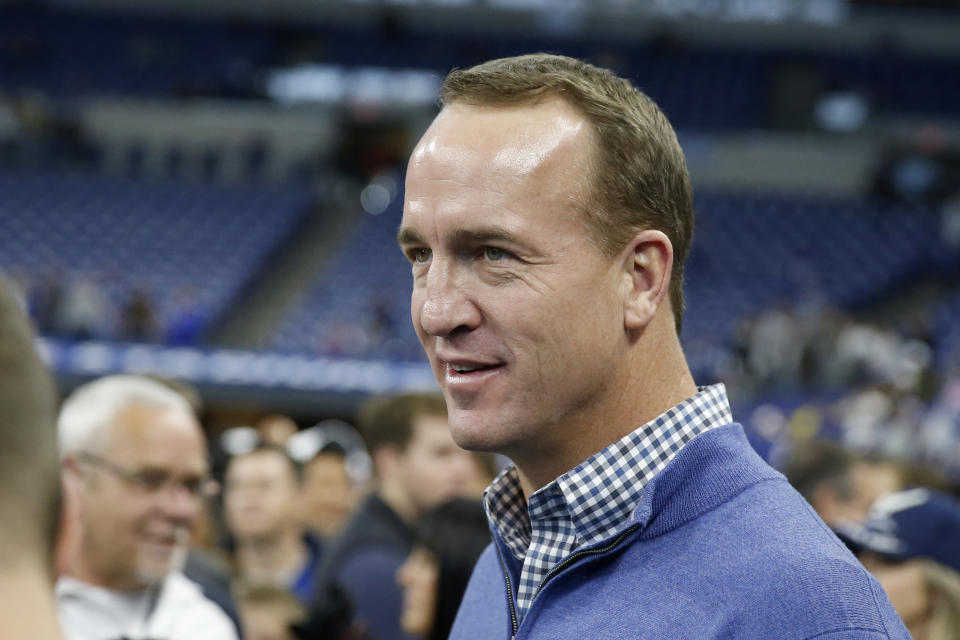 INDIANAPOLIS, INDIANA - NOVEMBER 10: Peyton Manning on the sidelines before the game against the Miami Dolphins at Lucas Oil Stadium on November 10, 2019 in Indianapolis, Indiana. (Photo by Justin Casterline/Getty Images)