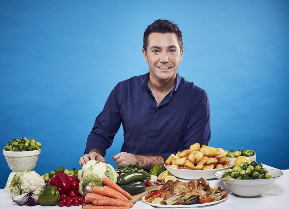 EDITORIAL USE ONLY Celebrity chef Gino D&#39;Acampo makes a roast dinner with potato experts McCain, which uses hacks to encourage British people to cook the traditional family meal, London.