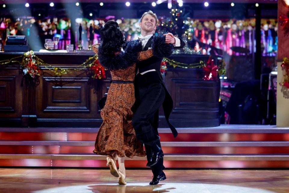 ‘EastEnders’ actor Jamie Borthwick and Nancy Xu perform Quickstep during ‘Strictly’ Christmas Special (BBC/Guy Levy)