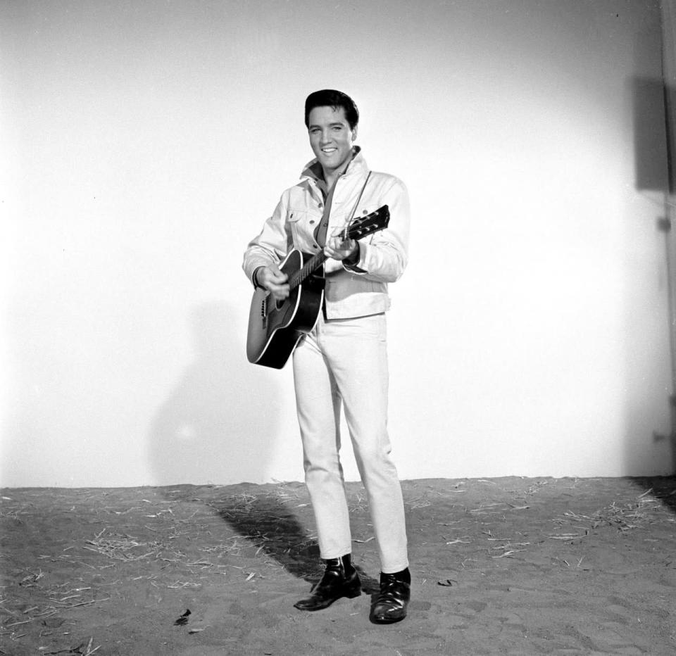 Elvis Presley (1935-1977)