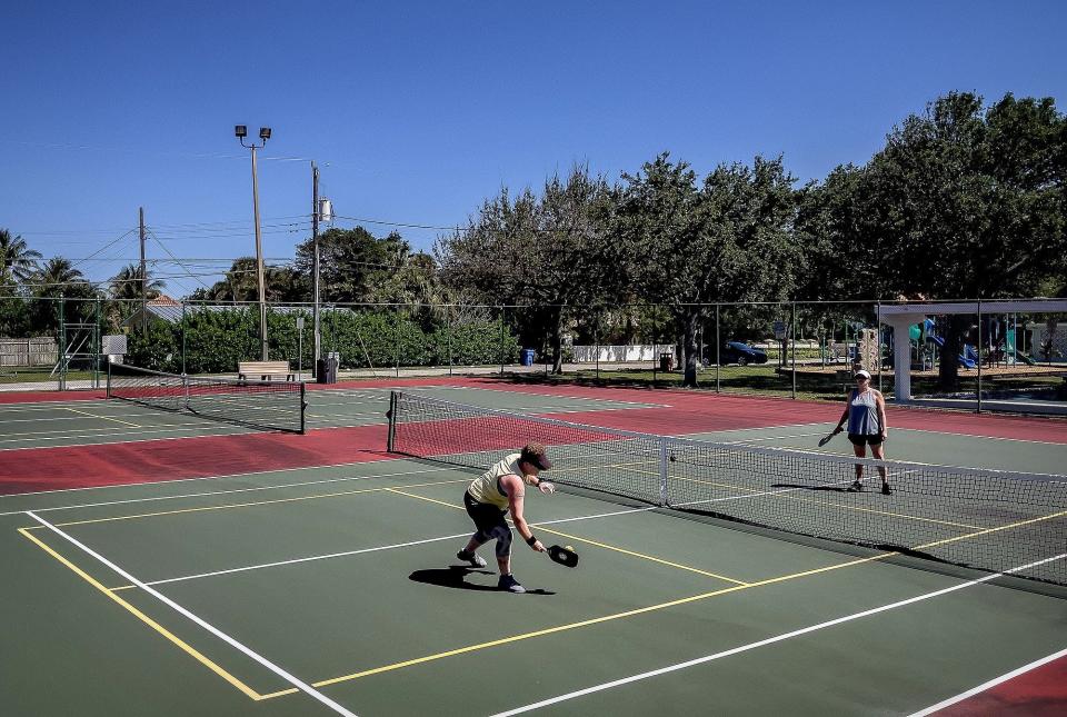 The Lantana Recreation Center offers two pickleball courts.