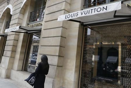 LVMH launches first dedicated luxury champagne shopping platform