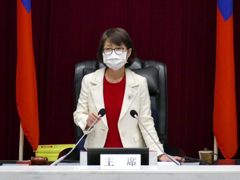 高雄市議長曾麗燕涉詐領助理費遭起訴；對此，她表示深感遺憾，將透過司法程序力證清白。（記者吳文欽攝）