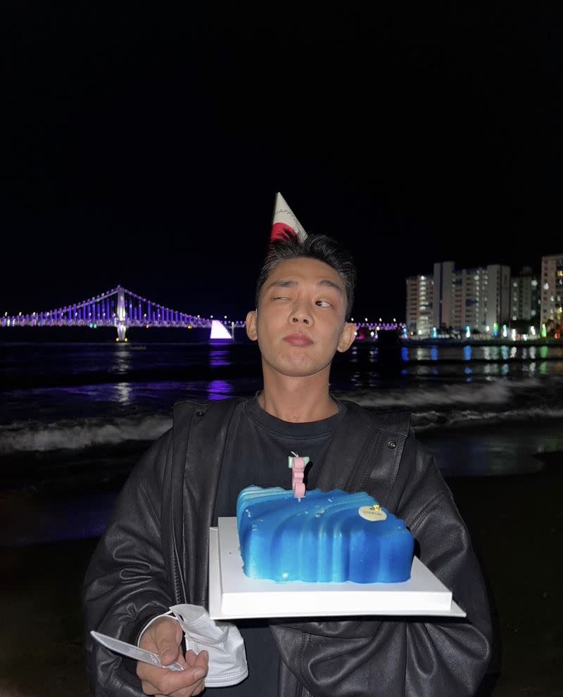 劉亞仁成4毒王讓串流平台Netflix祭出3招抵制。（圖／翻攝自IG）