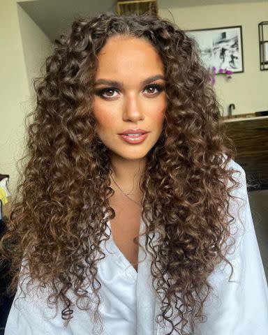 <p><a href="https://www.instagram.com/p/CTklRnnLyFt/" data-component="link" data-source="inlineLink" data-type="externalLink" data-ordinal="1">@madisonpettis</a></p>