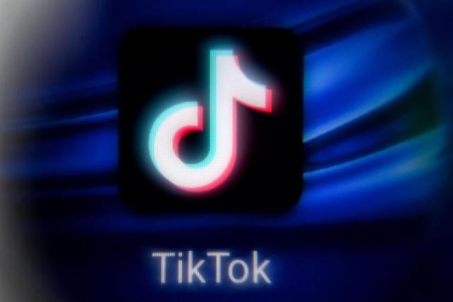 among us roblox face｜TikTok Search