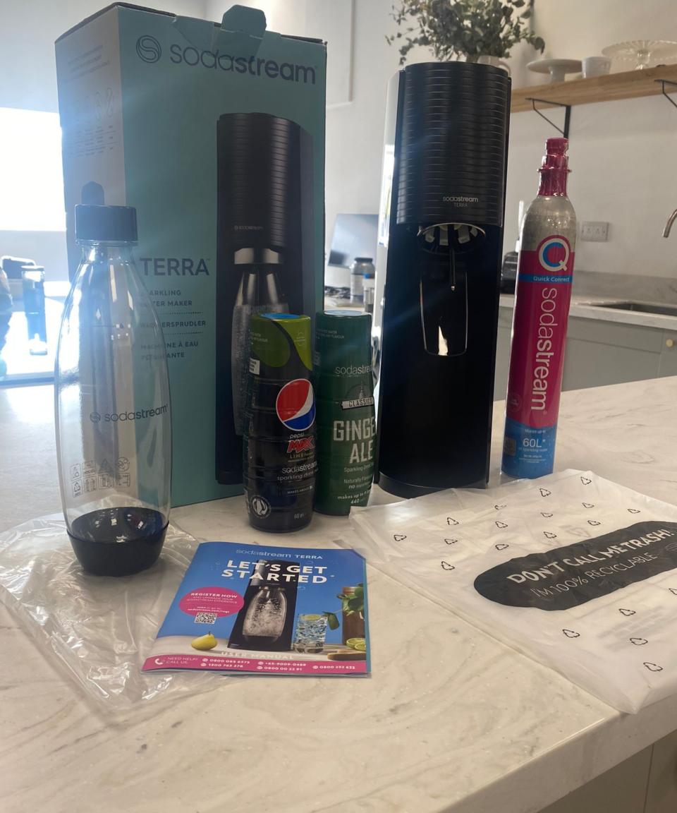 Unboxing the Sodastream Terra sparkling water maker