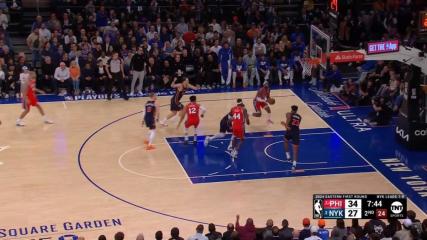 Tobias Harris with the great assist!