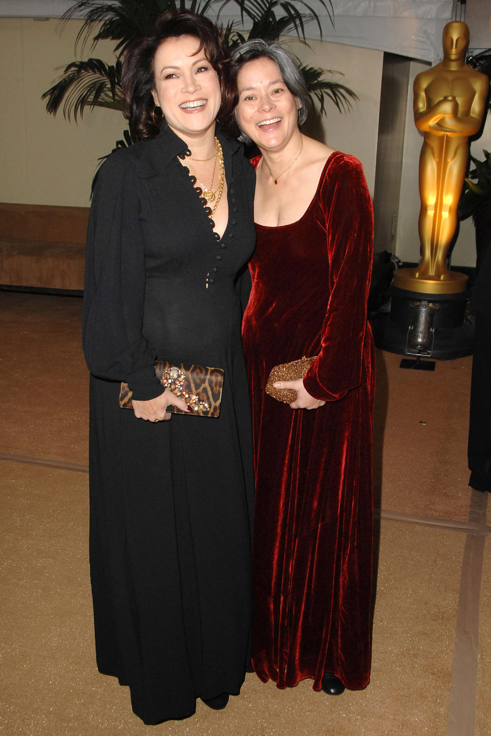 JENNIFER & MEG TILLY 