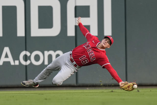 Angels use 3 solo homers to cool off MLB-leading Braves with 4-1