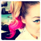 Celebrity photos: The Hills star, Lauren Conrad, decided to experiement with hair dye this week. The star dyed the tips of her hair a bright fuchsia for a book signing event. She tweeted the results with the caption: “My little (pink) pony.”