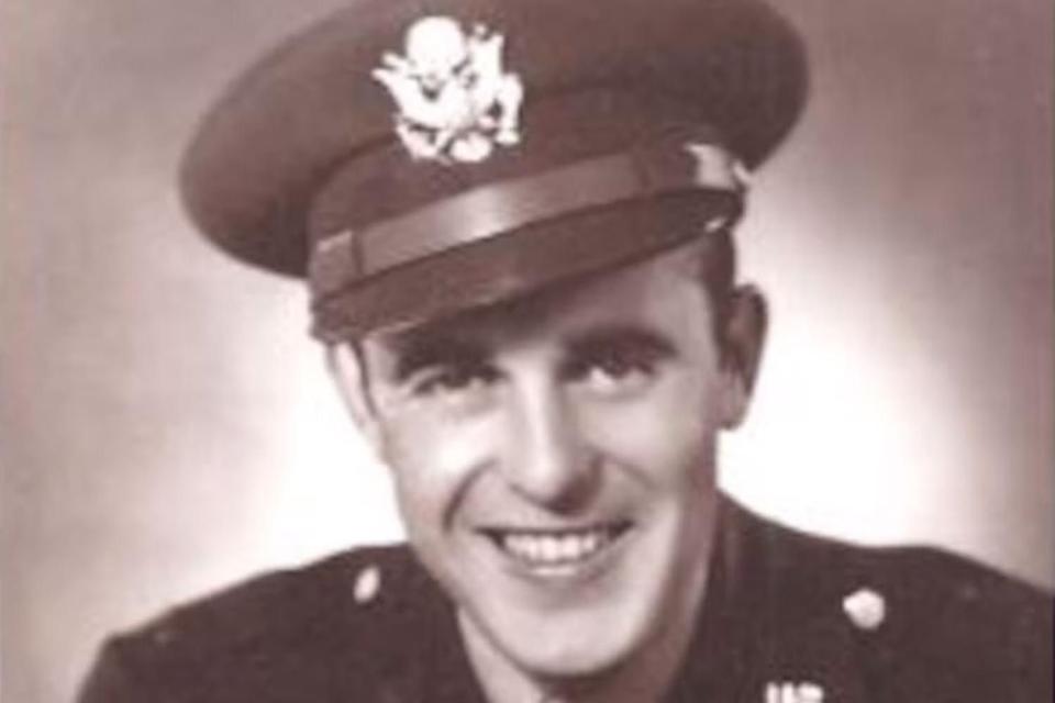 <p>dpaa.mil</p> Gene F. Walker