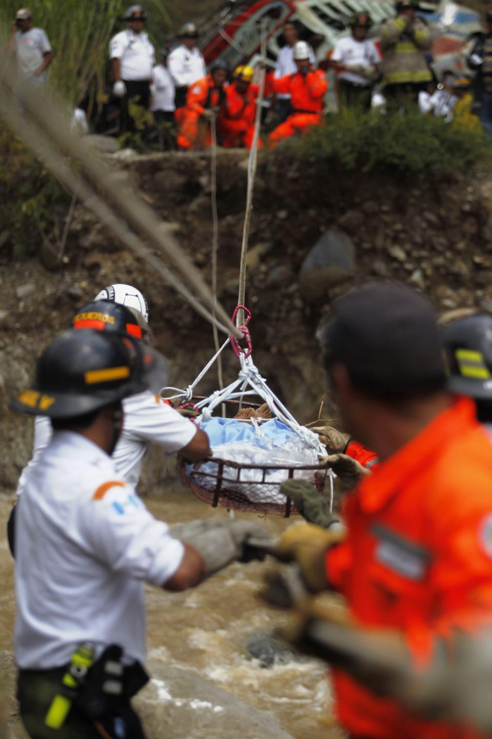 Guatemalan bus plunges off cliff